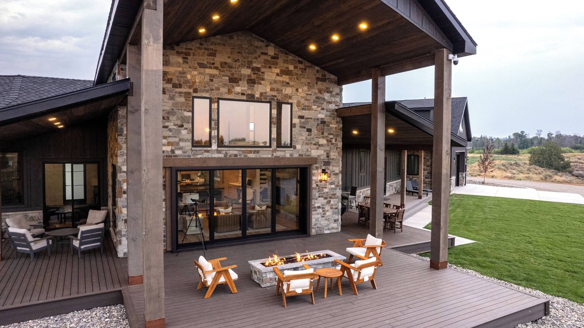 Ashton House | Zen Drift Yoga & Flyfishing Lodge on the Famous Henry's Fork River.