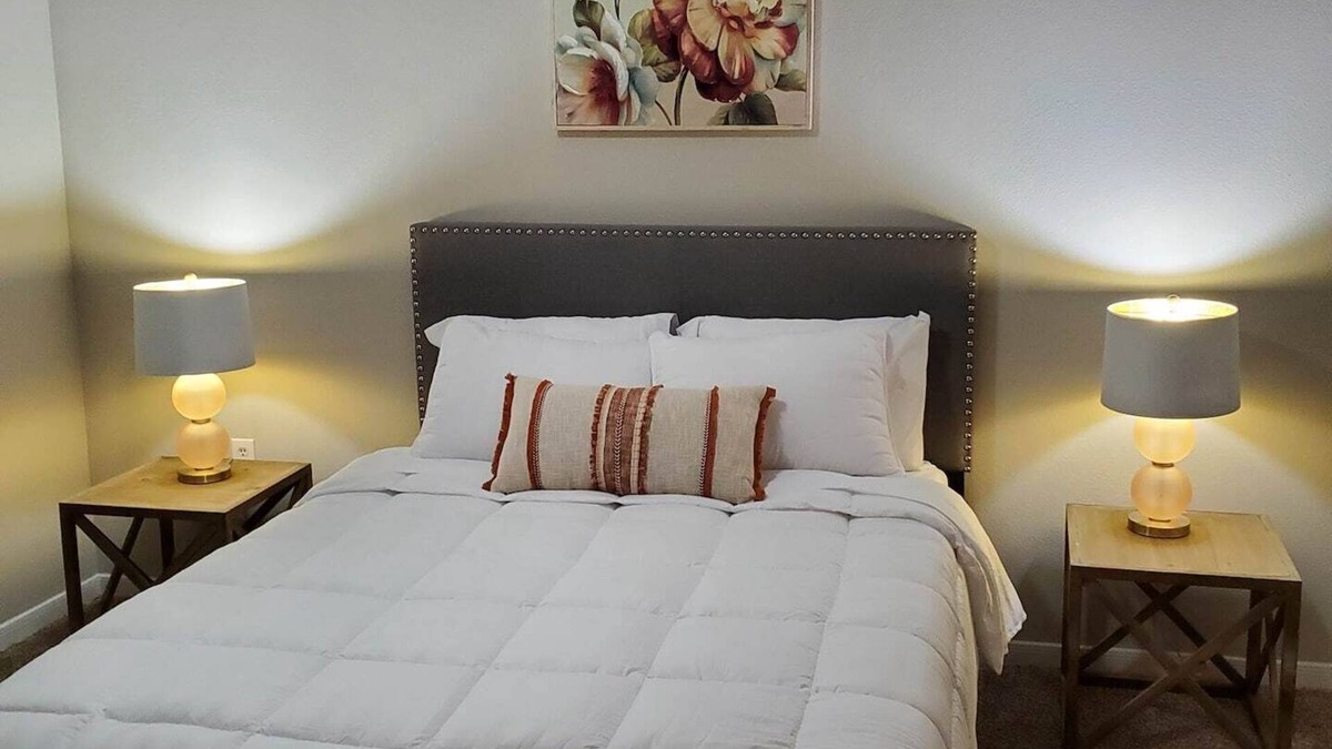 The Villages Apartment | "Zen" near the Med Center and Energy Corridor