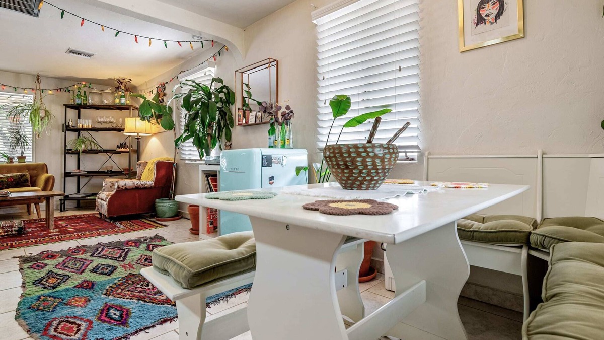 Mountain 1st Avenue House | Zen Retreat | 7Min Drive to Centennial Hall