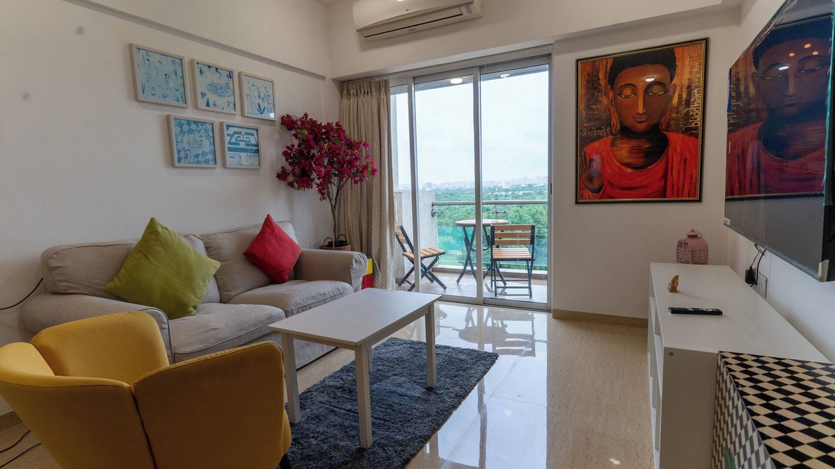 Kadadhe Apartment | Zen Retreat Calm 1BHK with Golf View, Fast Wi-Fi & Daily Cleaning – Pune