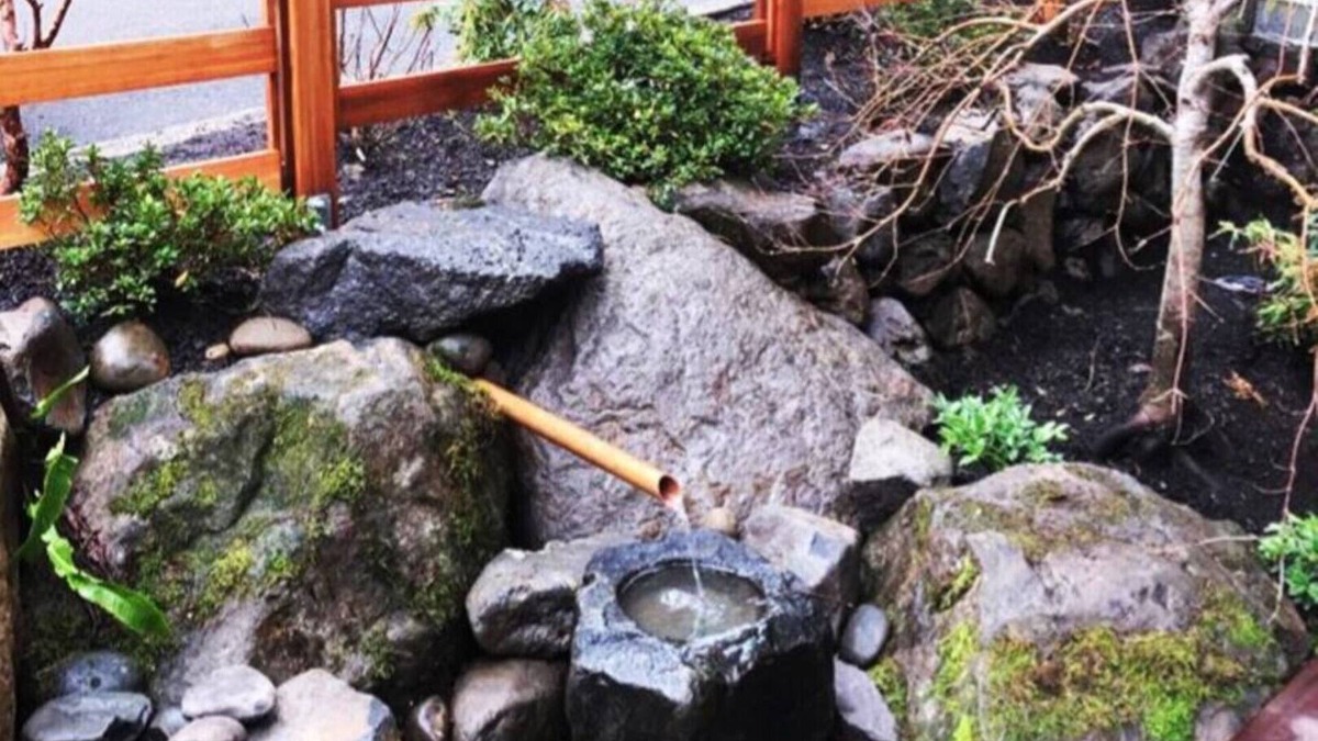 Kings Heights Apartment | Zen themed private retreat in NW Portland.