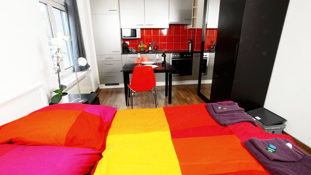 Oerlikon Apartment | ZH Cranberry lV - Oerlikon HITrental Apartment