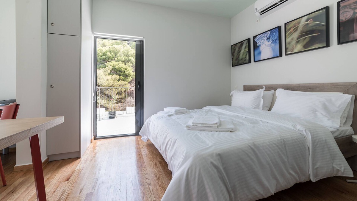 Exarhia Apartment | Zoia House-The Hill no. 9, by JJ Hospitality-