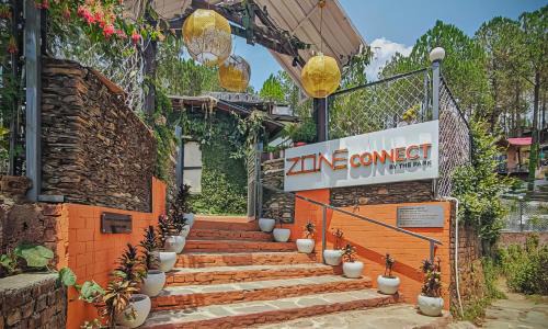 Lansdowne Resort | Zone Connect by The Park, Lansdowne