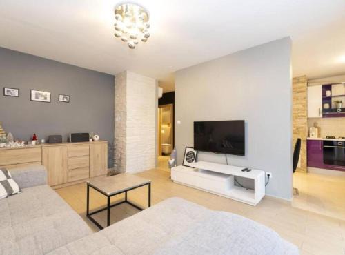 Obrovac Apartment | Zrmanja Canyon Apartment