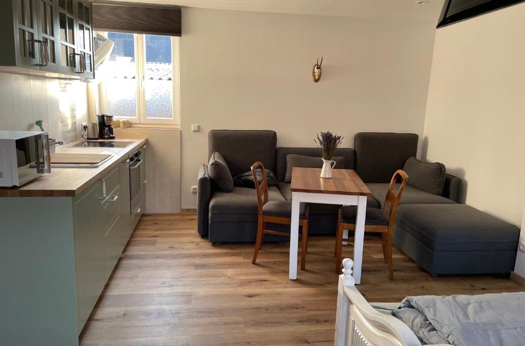 Frankenheim-Lindennaundorf Apartment | Zschampert Hof bei Leipzig Ruhige Ferienwohnung Landliebe für 2-3 Personen