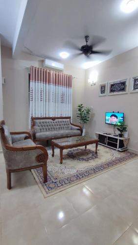 Pasir Mas House | ZulZira Homestay Pasir Mas