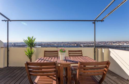 Pacifico Apartment | Ático céntrico confortable y luminoso