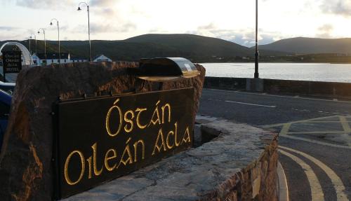 Achill Sound Hotel | Óstán Oileán Acla