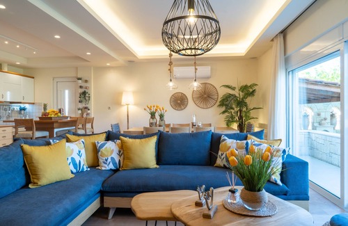 Heraklion Villa | Άνετη βίλα οικογενειακού μεγέθους με υδρομασάζ!