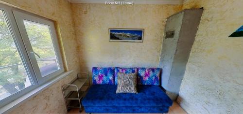 Medeu District Bed & Breakfast | Горный дом Monplaisir