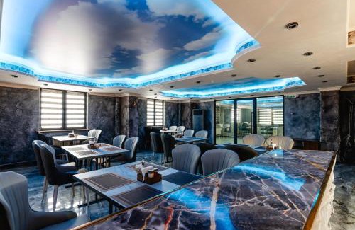 Kaztsik Hotel | РИМ Grand Hotel