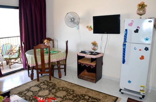 Bouvet Island Apartment | حى النخيل راس البر