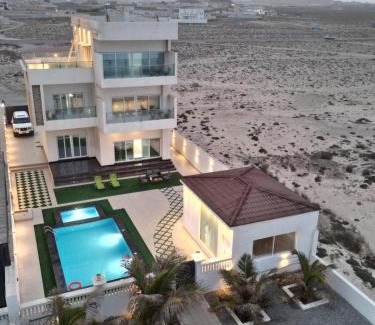 Al Ashkharah House | شالية ماربيا الاشخرة Marbella Ashkhara Chalet