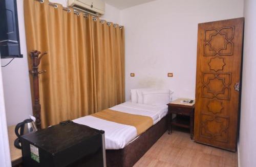 Assiut Hotel | فندق نيو الحسين - New Alhussien Hotel