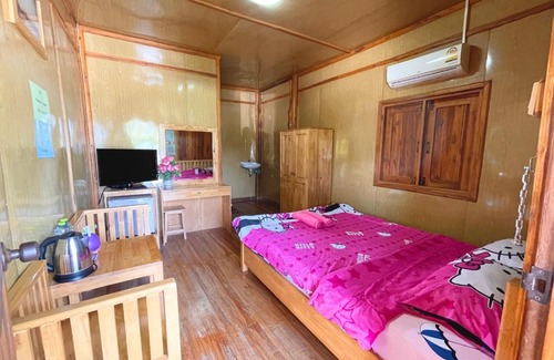 Khlong Wan Hotel | จันทวี รีสอร์ท