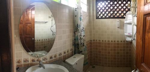 Takua Pa Hotel | บ้านต้นรักษ์ BanTonRuk Takuapa