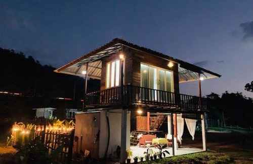 Bo Kluea House | บ้านนาสลี cottage บ่อเกลือ