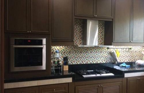 Khanong Phra House | บ้านพักตากอากาศ Bonanza Khao Yai (Pinny)