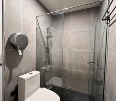 Khlong Chaokhunsing Apartment | บ้านยิ้ม - 2 Bedroom, 2 Bathroom