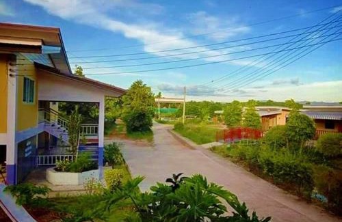 Fang House | บ้านสวนชนะจน