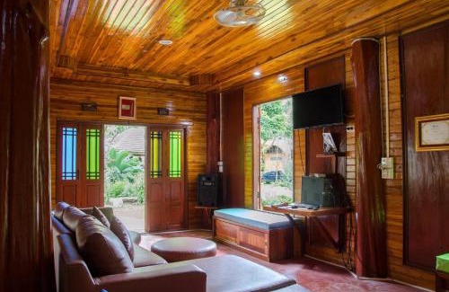 Ko Chang Villa | บ้านสวนอุ้ยคำ วิลล่า Baan suan auy kham Villa