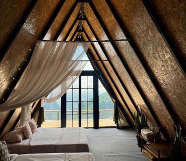 Mae Sai Villa | บ้านหิ่งห้อยผาหมี Baanhinghoi phamee