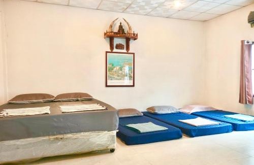 Kaeng Krachan House | บ้านอิงเมยแคมป์ แก่งกระจาน