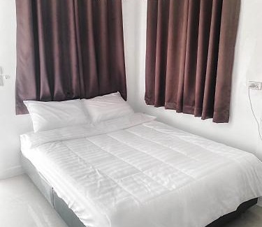 Salaya House | บ้าน ณัฐฐิญา โฮมสเตย์ Nattiya Homestay