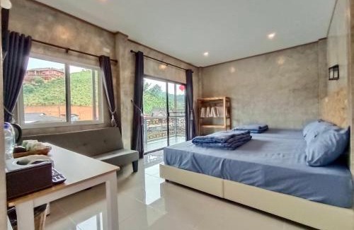 Mok Cham Pae House | ม่านหมอก รักไทย ManMork RakThai