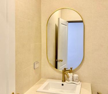 Mueang Loei Hotel | สุขใจแกรนด์ Luxury Boutique Hotel