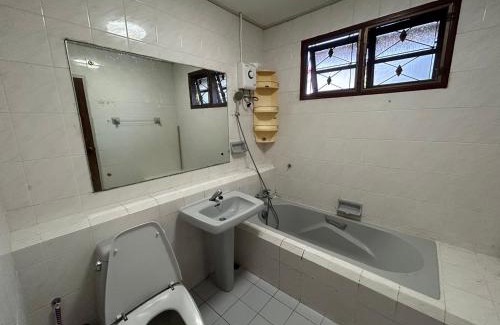 Khanna Yao Resort | หมู่บ้านชลลดา