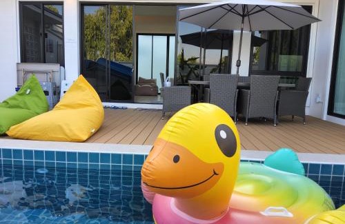 Udon Thani Villa | อิมอิม เฮ้าส์ พูลวิลล่า อุดรธานี