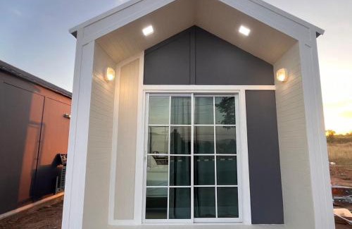 Nong Rai Hotel | เดย์ อิน