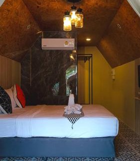 Nakhon Si Thammarat Hotel | เรินนายหัว by KOYAD RESORT