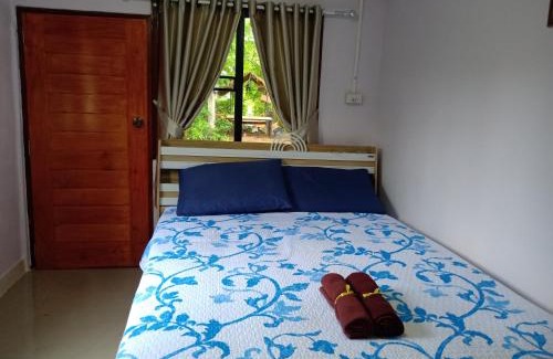 Uttaradit House | เฮือนน้ำน่าน house by the river nan