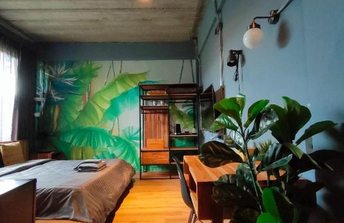 Tha Talat Hotel | โรงแรม บอร์ดดิ้งเฮ้าส์