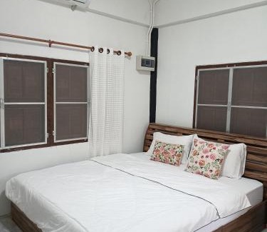 Lamphun House | ไร่ดง โฮมเสตย์