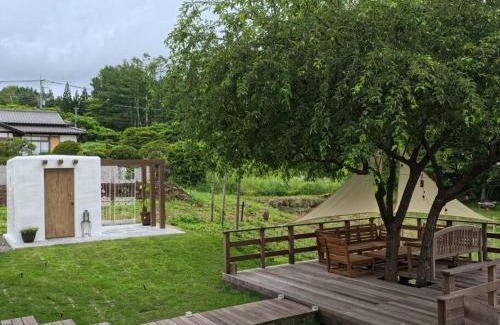 Hokuto House | 八ヶ岳南麓の貸切宿 駅徒歩5分 テラスでバーベキュー 広い庭と遊具付き 富士山と南アルプスを望む宿