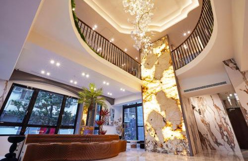 Zuoying District Hotel | 星澄風旅 Zela Design Hotel