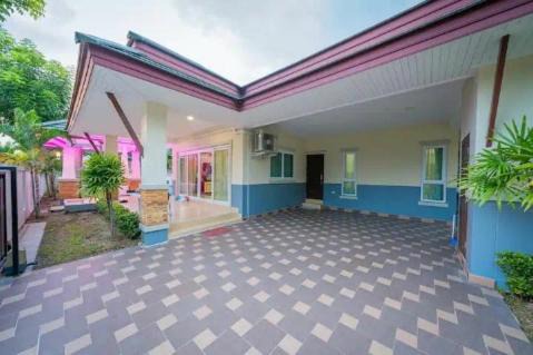 Huai Yai Villa | 木林民宿