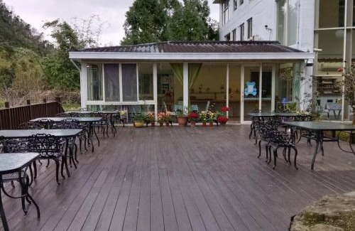 Nanzhuang House | 百合山莊