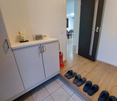 Higashi-ku House | 藍遊び