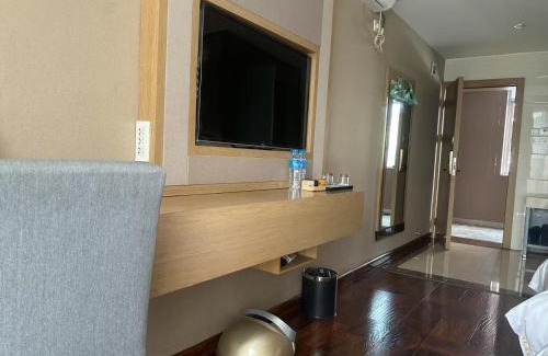 Phong Tho Hotel | 迪利酒店