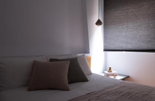 Xitun District House | 逢甲包棟旅遊