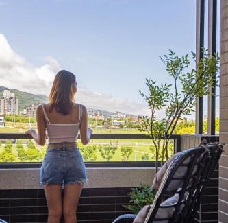 Jiaoxi House | 青覓礁溪電梯民宿