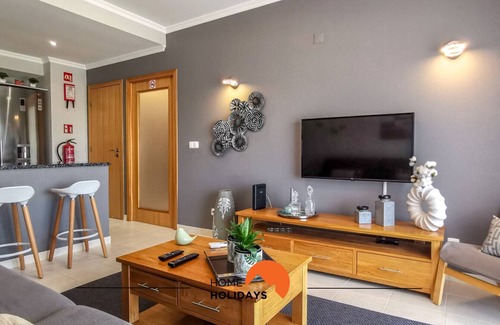 Olhos D'Agua Apartment | #093 Vista das Ondas by Home Holidays