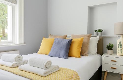 Pimlico Apartment | 1 Bed Apartment in Central Victoria