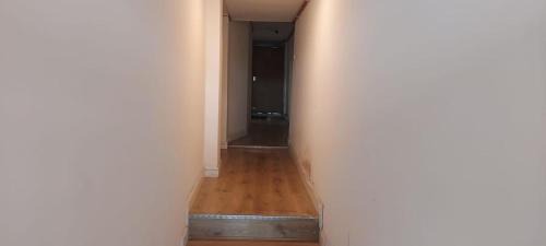 Parkgate Apartment | 1-Bed Apt Sleeps 3 near Parkgate Rotherham