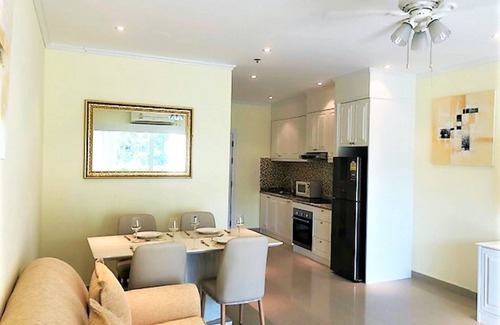 Jomtien Apartment | 1-Bed condo in View Talay 5D close to beach